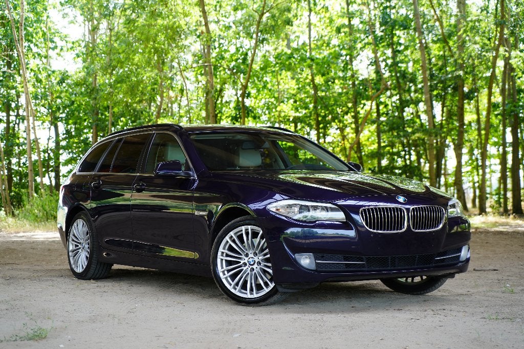 Prachtige BMW 520d Imperial Blue Reeds Blanco Gekeurd VV, Autos, Cuir, Beige, Entreprise, Boîte manuelle