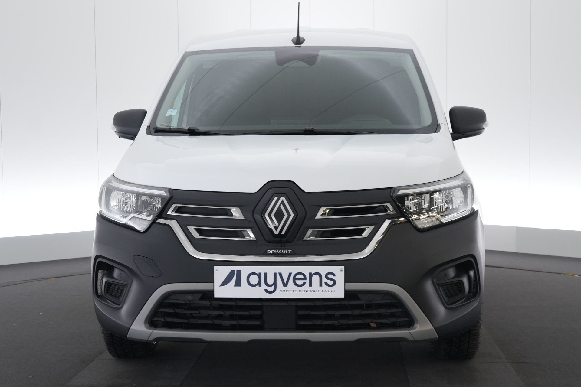 (2GPH085) RENAULT KANGOO, 45 kWh, Achat, https://public.car-pass.be/vhr/debfbcf9-6931-4d08-8f17-2591c52a6c8f, 4 portes