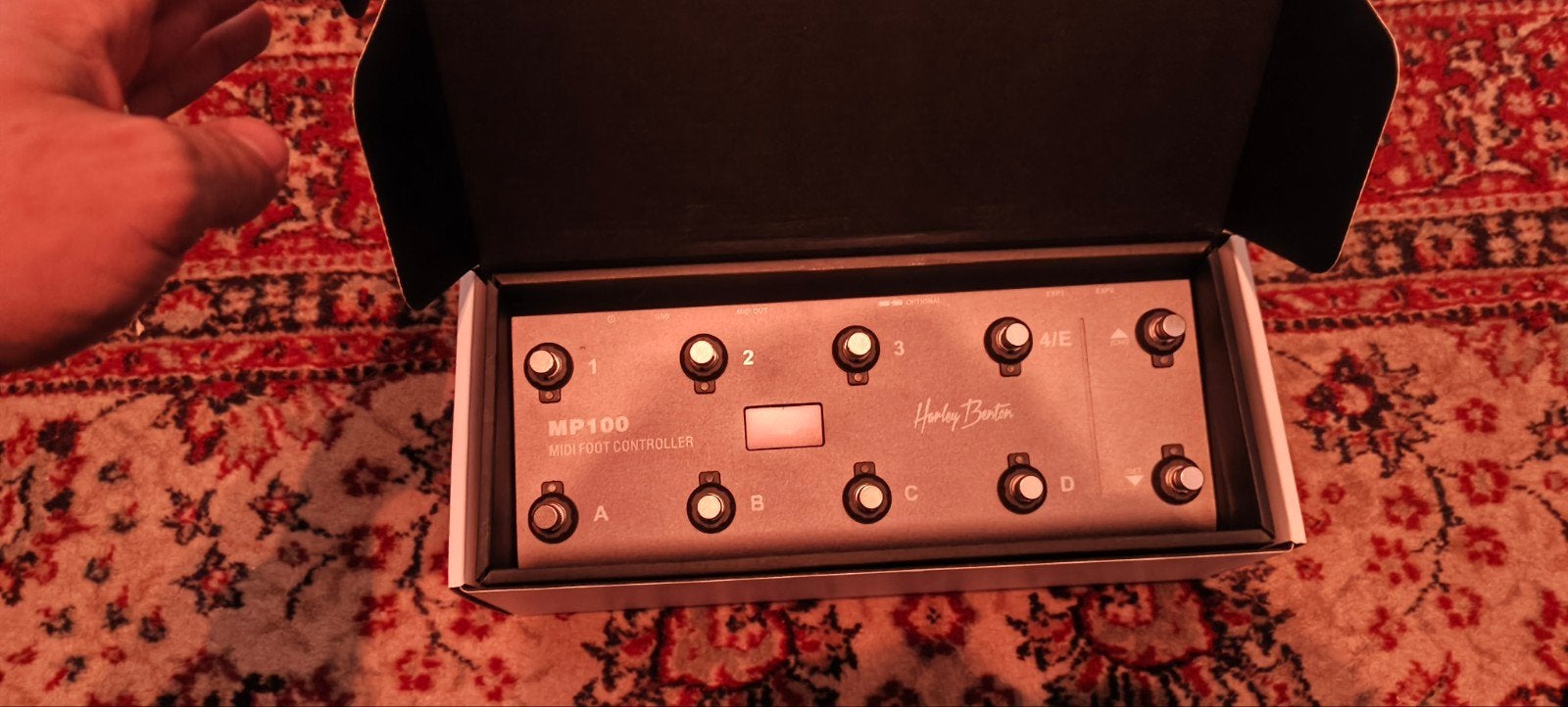 Harley Benton MP100 Midi door controller, Muziek en Instrumenten, Ophalen of Verzenden, Zo goed als nieuw