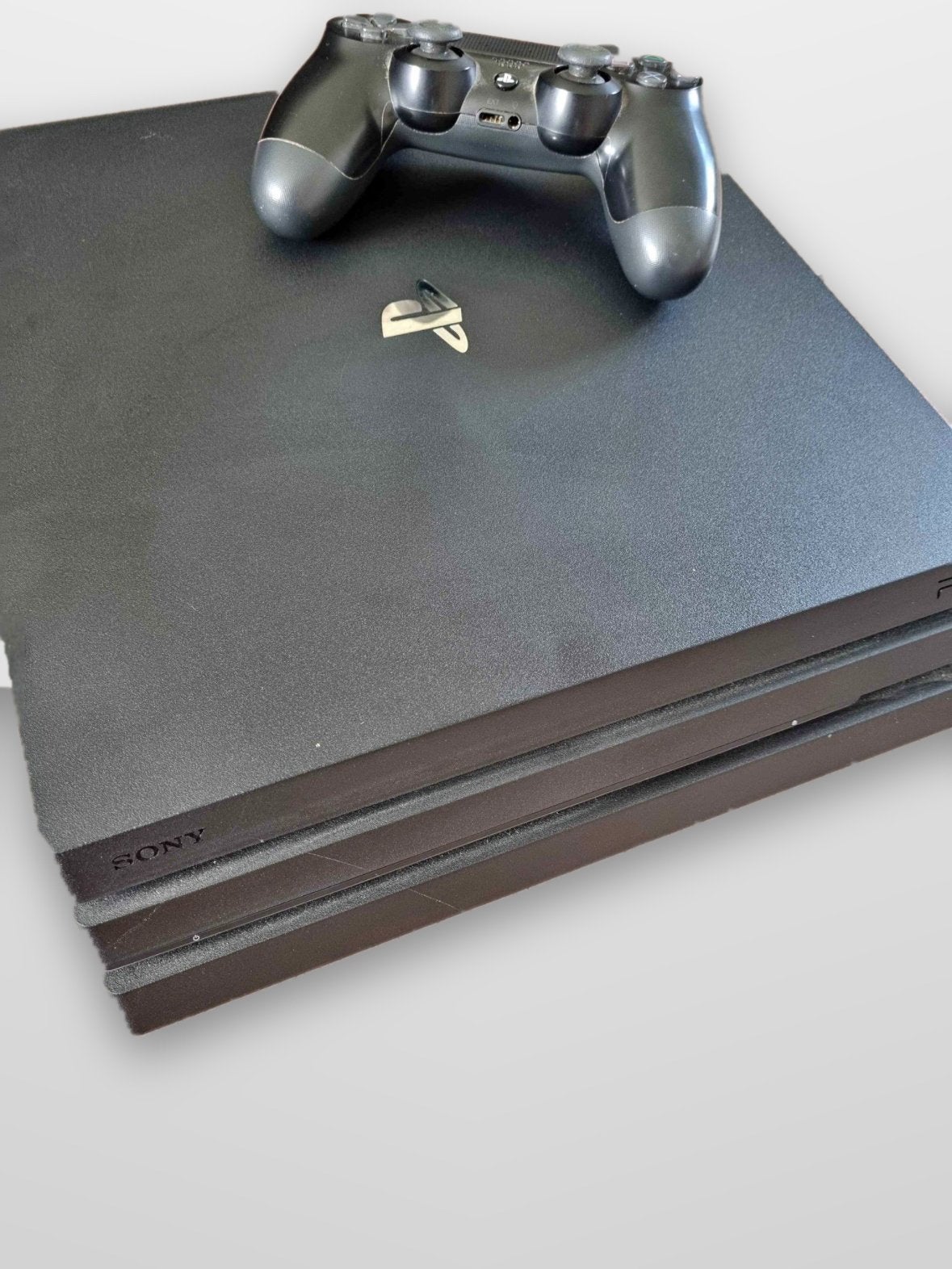 Ps4 Pro sans manette avec cables, Enlèvement, Comme neuf, Pro