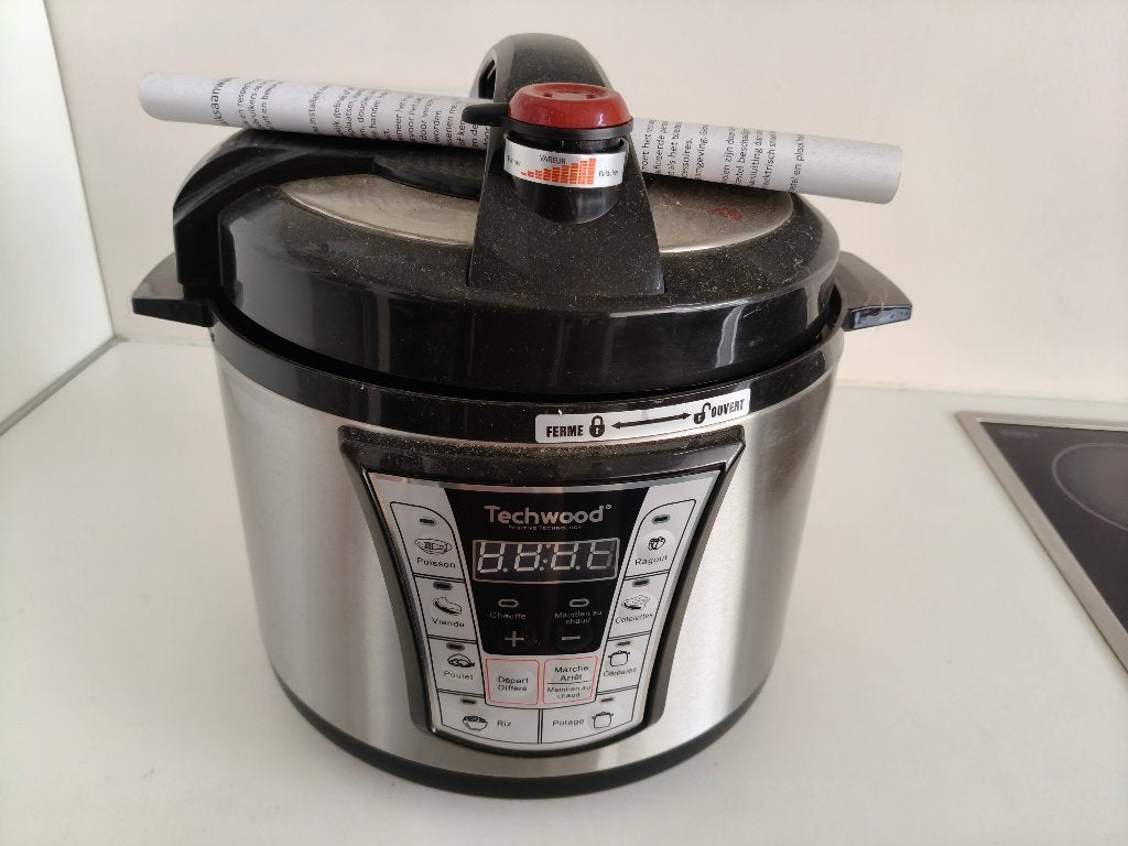 Snelkookpan, Huis en Inrichting, Keuken | Potten en Pannen, Ophalen, Zo goed als nieuw, Met handvatten, Overige merken