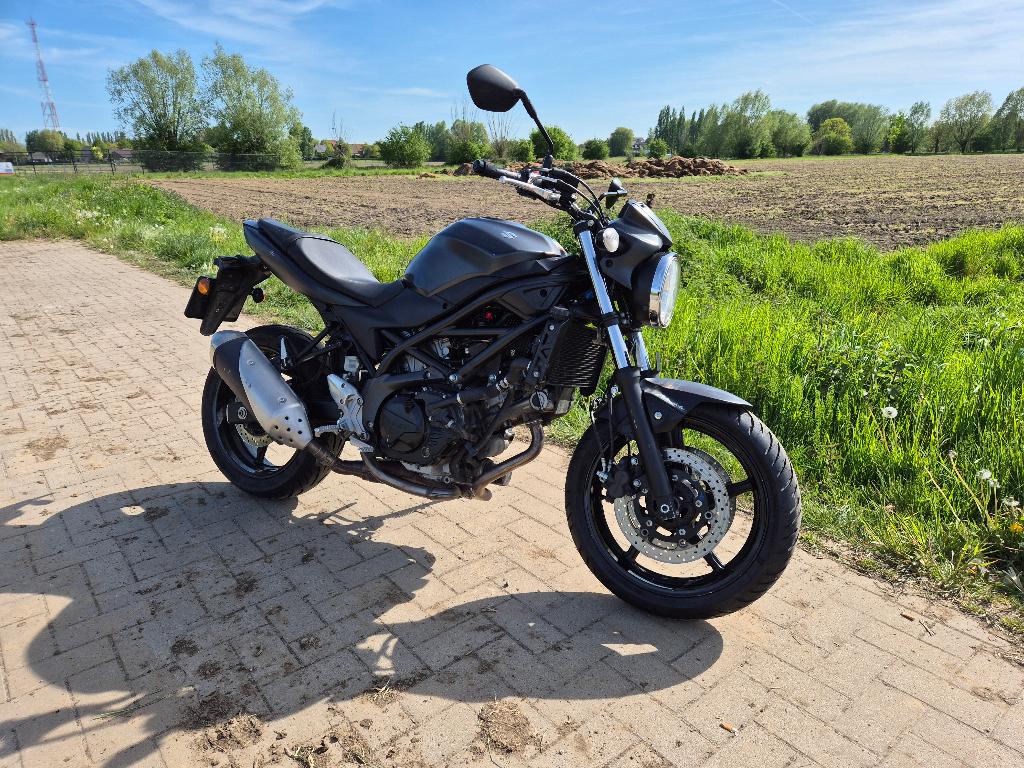 Suzuki SV 650 ABS 2018, Motoren, 2 cilinders, Occasion, Motorrijbewijs A, Particulier