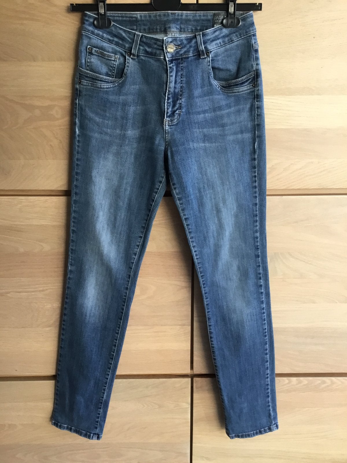 Jeans PARAMI - tout savoir sur les pantalons, Enlèvement ou Envoi, Comme neuf, Bleu, Autres tailles de jeans