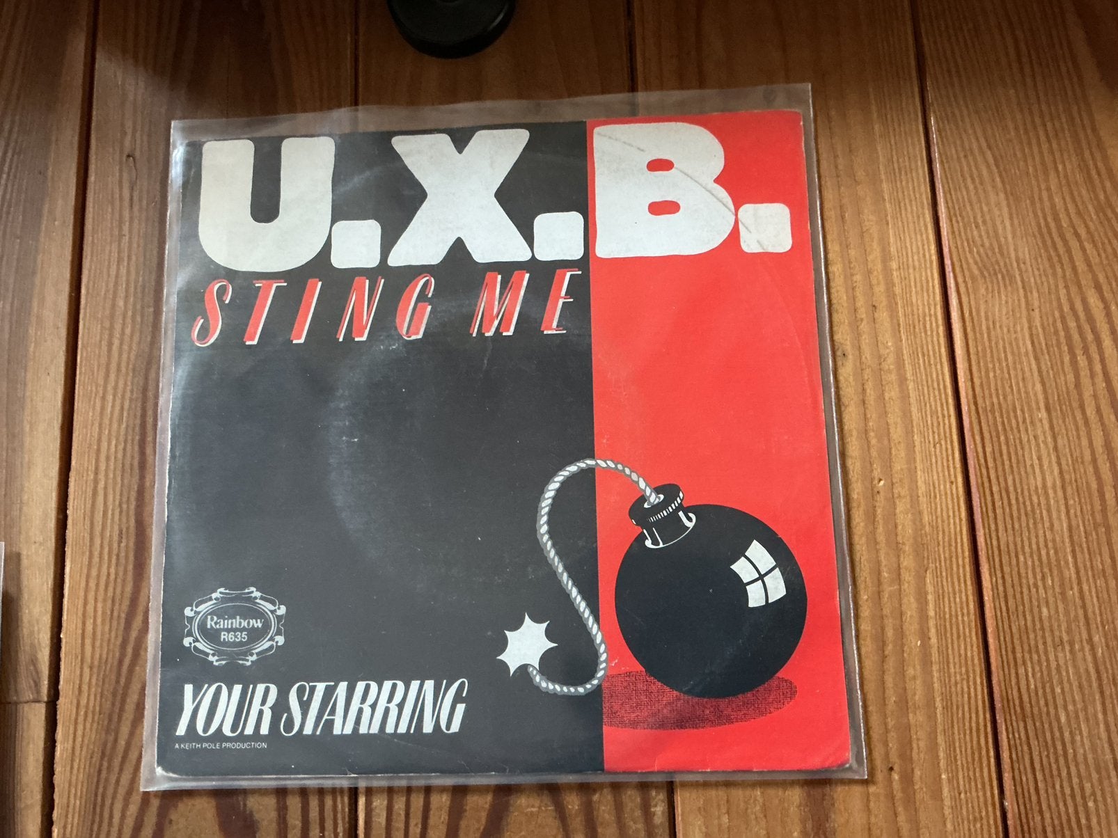 U.X.B - Piquez-moi, Enlèvement ou Envoi, Utilisé