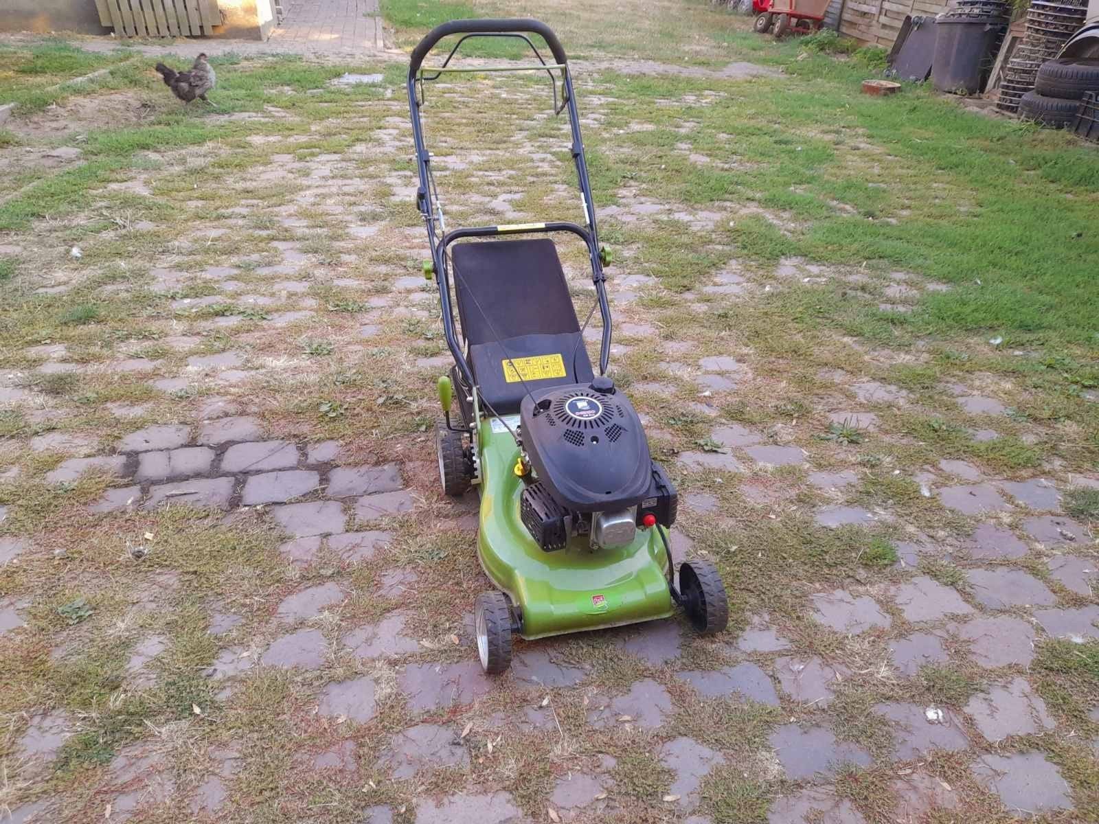 grasmaaier benzine zelftrekker in zeer goed staat, Ophalen of Verzenden