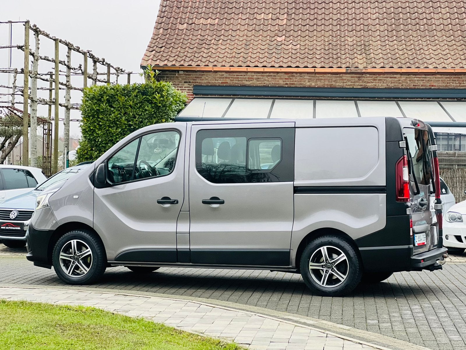 RENAULT TRAFIC 2.0 DCI * DUBBEL CABINE * 118.000 Km * Navi, Autos, Euro 6, Entreprise, 5 portes, MPV ou Monospace