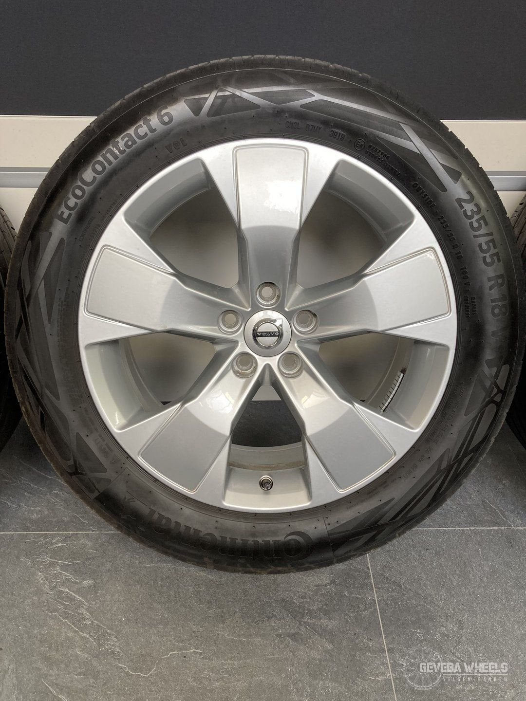 18” originele Volvo XC40 velgen + banden 5x108 31471553, 18 inch, Gebruikt, -, -