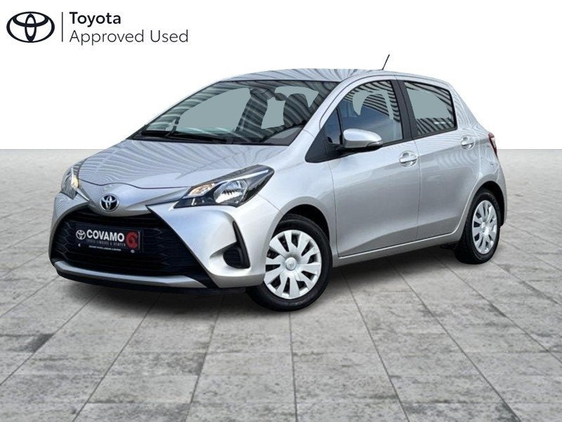 Toyota Yaris 1.5 VVTi Y-OUNG / TREKHAAK !!, Auto's, Handgeschakeld, 5 deurs, Yaris, Zilver of Grijs