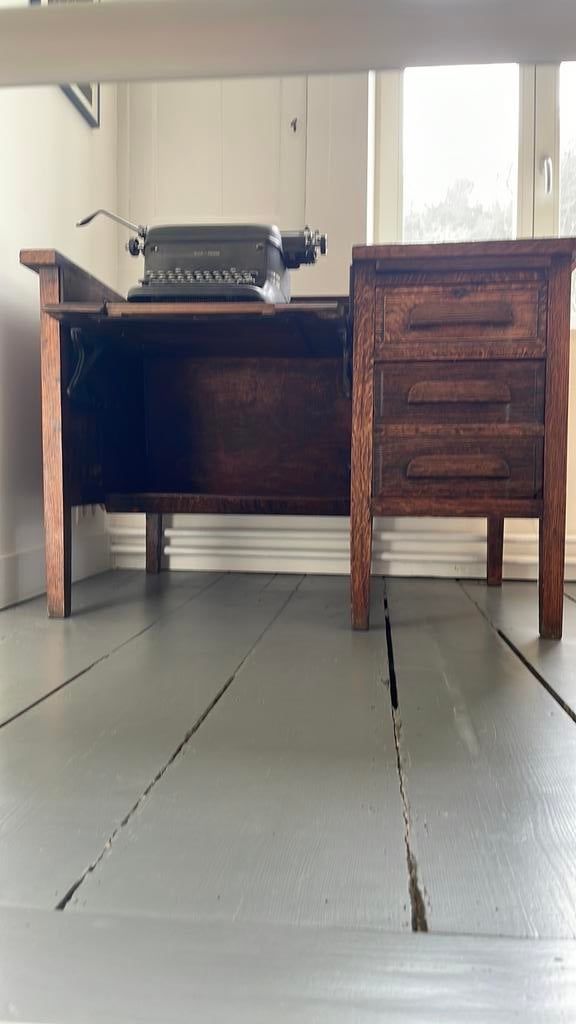 Bureau ancien Leyden & Beest avec machine à écrire intégrée, Antiquités & Art, Enlèvement