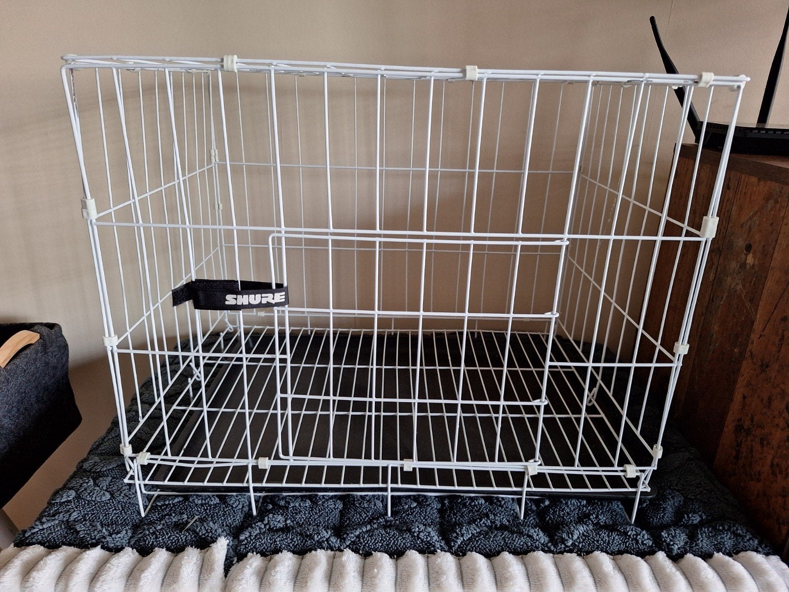 Witte bench voor kleine hondjes of katten., Dieren en Toebehoren, Ophalen