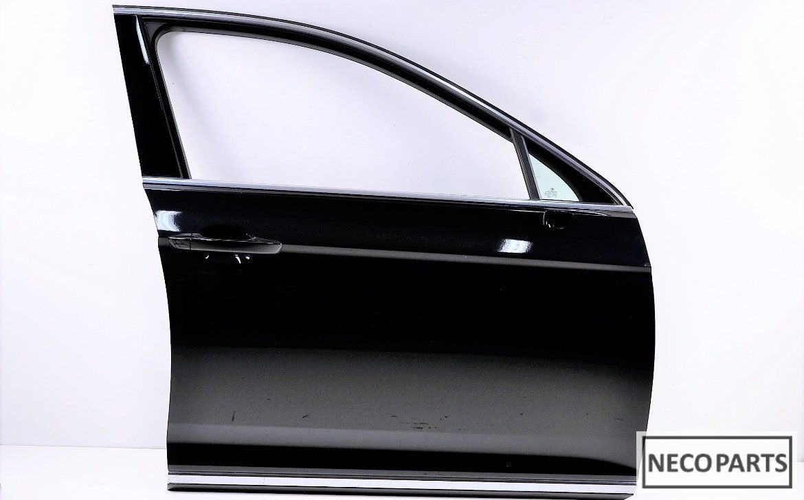 VW PASSAT B8 DEUR RECHTSVOOR ZWART LC9X LEVERBAAR!!, Auto-onderdelen, Gebruikt, -, Volkswagen, -