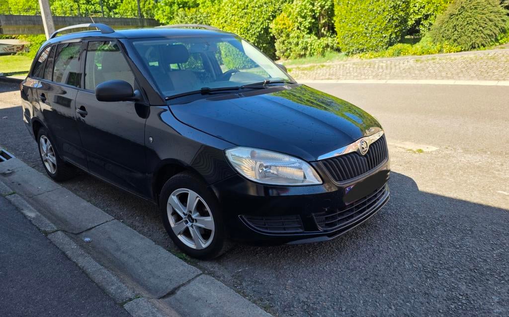 Skoda fabia 2014 essence pret a immatriculer avec control te, Achat, Particulier, Essence, Fabia