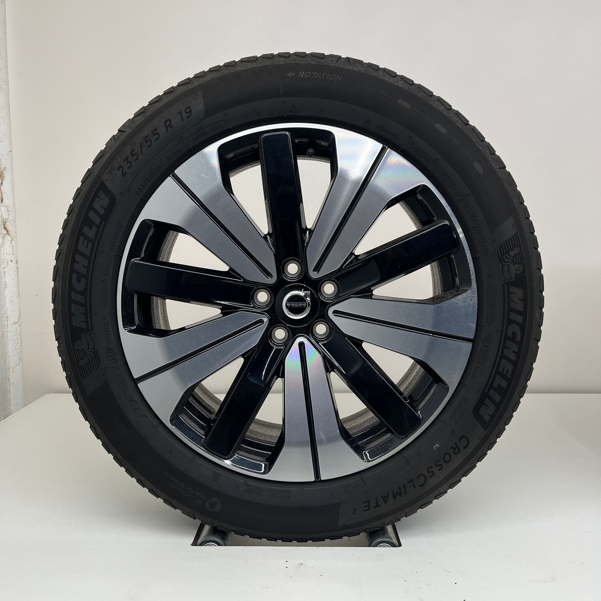 Volvo XC40 / XC60 - 19 inch - all season, 19 inch, Gebruikt, Banden en Velgen, Ophalen of Verzenden