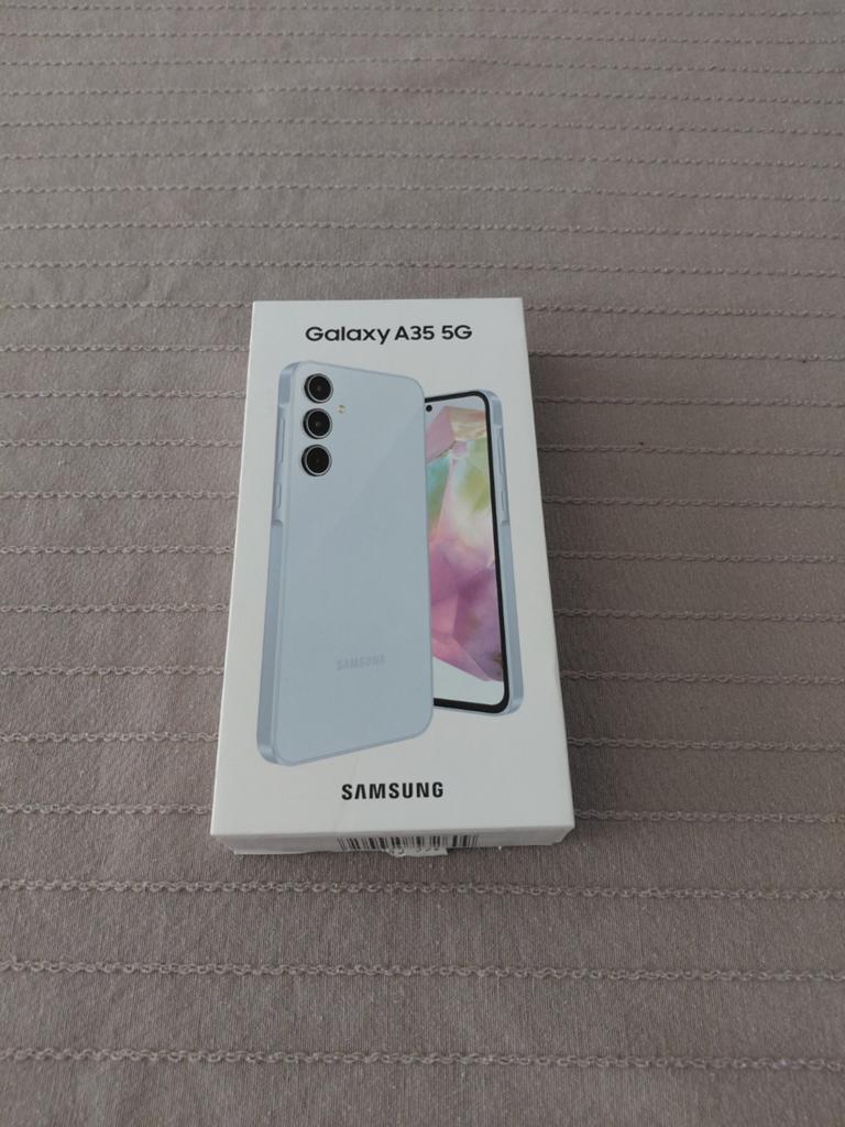 Samsung A35, Ophalen, Zo goed als nieuw, Screenprotector