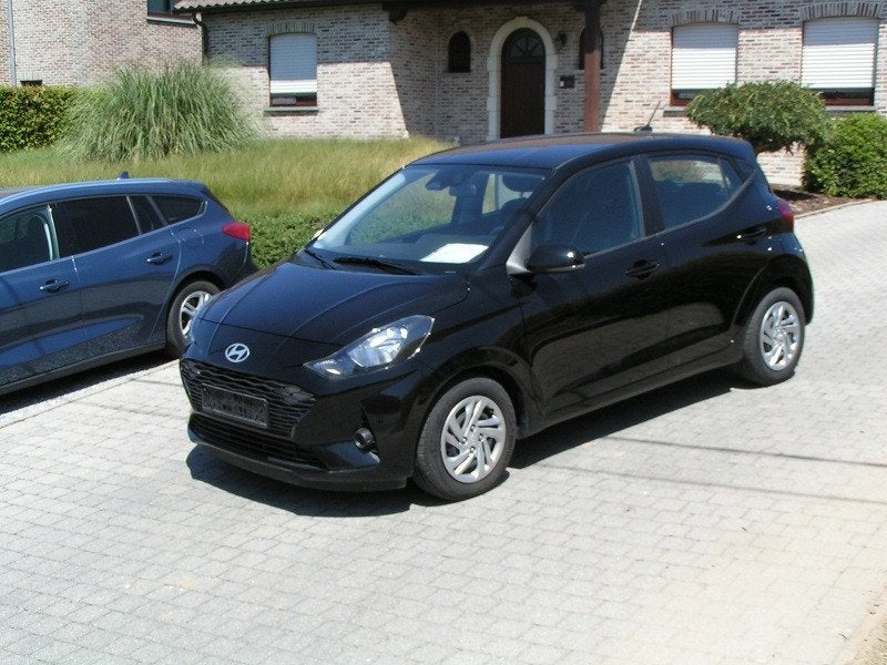 Hyundai I10, 1.0i, automaat, '02/2025, 4300km, Stof, 46 kW, Zwart, Bedrijf