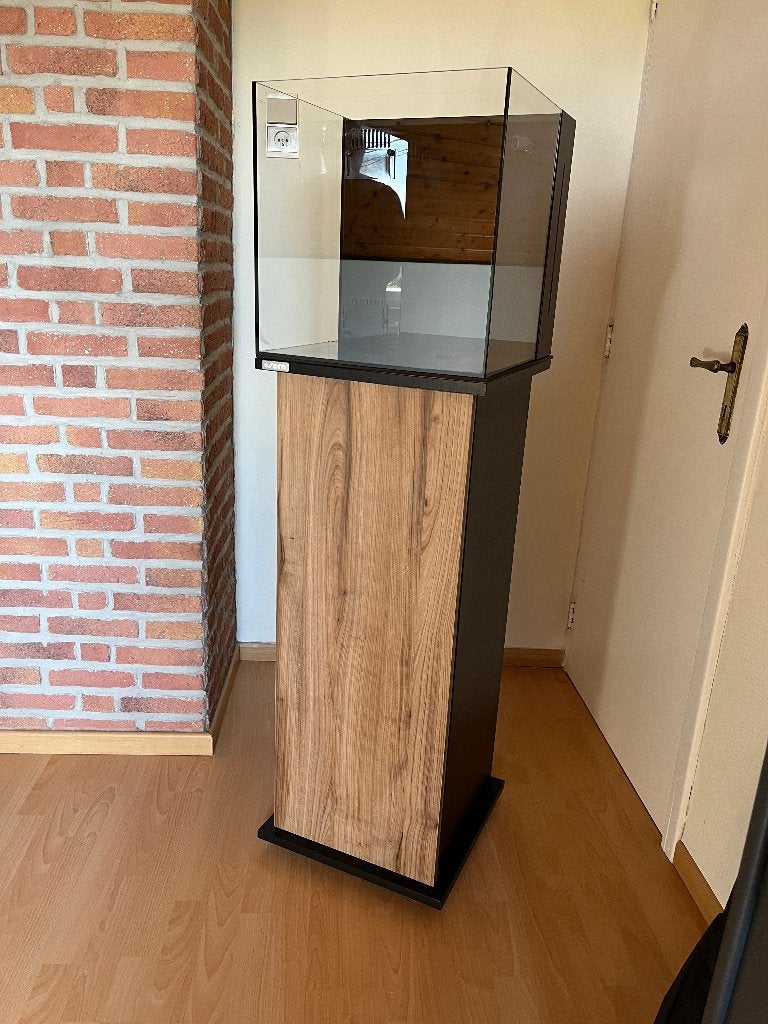 Aquarium Aqua Medic Yasha 60 + meuble, Aquarium vide, Enlèvement, Utilisé, Couvercle inclus