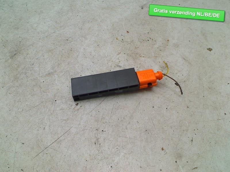 ANTENNE Volkswagen Golf VI (5K1) (5K0962131), Volkswagen, Volkswagen AG, Utilisé, Kundenbetreuung@volkswagen.de
