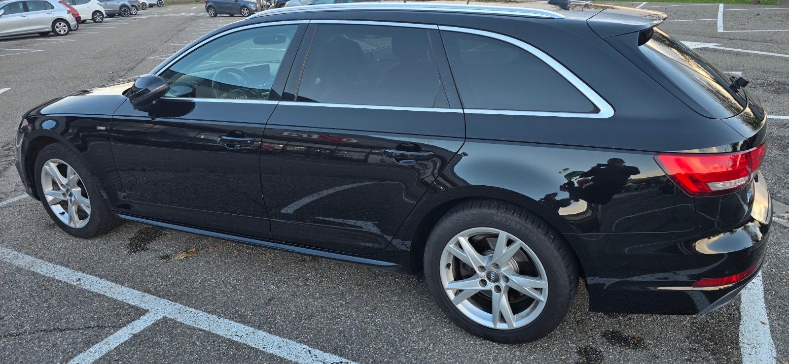 Audi A4 Avant SLine 150cv, Autos, Cuir, Achat, Carnet d'entretien, A4