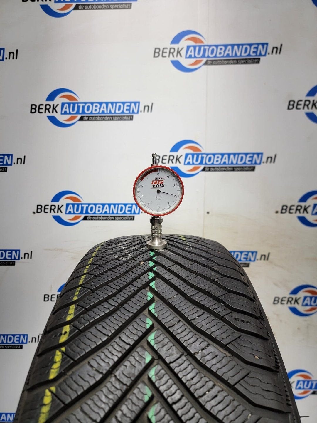 2x Michelin Alpin 7 XL 205/55 R19 97H 205/55/19 2055519 (pri, 19 inch, Gebruikt, -, -