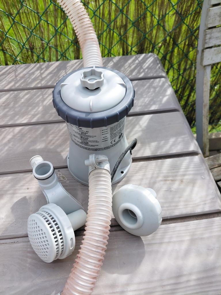 Petite pompe pour piscine intex avec accessoires, Enlèvement, Utilisé, Pompe