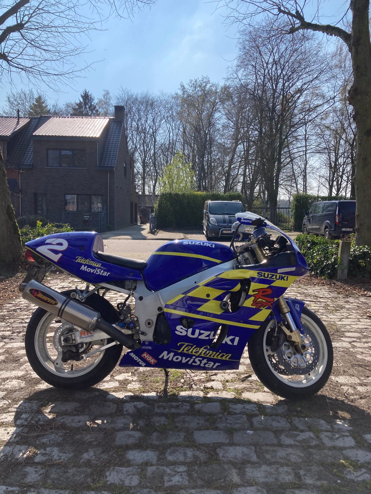 Suzuki GSX-R 600 SRAD, Plus de 35 kW, Super Sport, Particulier, Permis Moto A