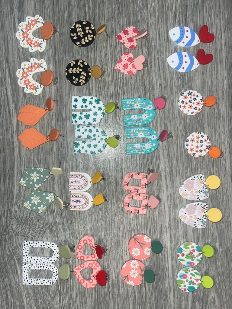 Boucles d’oreilles, Handtassen en Accessoires, Oorbellen, Ophalen, Overige materialen, Hangers, Overige kleuren