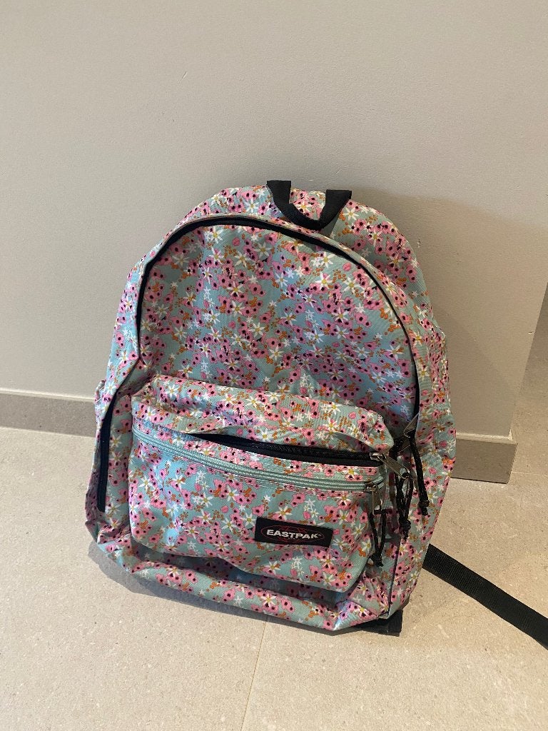 Schoolmateriaal, Ophalen, Gebruikt