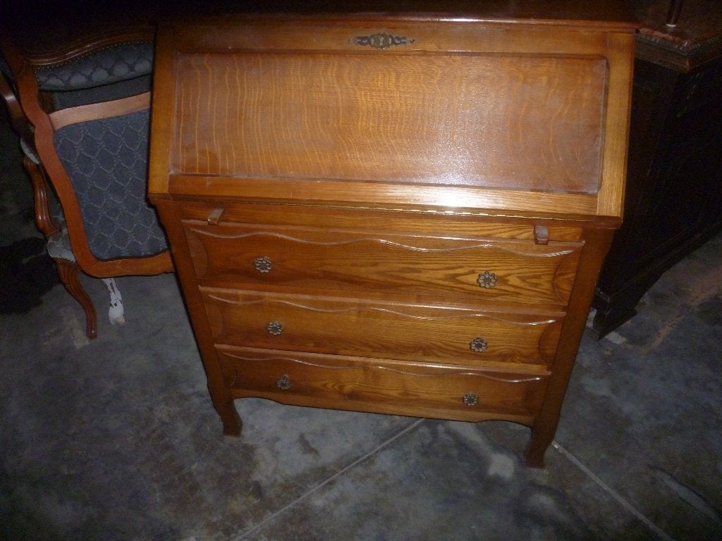 BRETOENSE SECRETAIRE, Ophalen