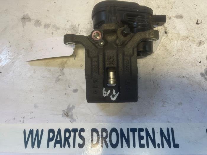 Etrier de frein (pince) arrière droit d'un Kia XCeed, Kia, -, 3 mois de garantie, Utilisé