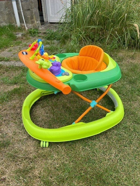 loopwagentje peuters, Enfants & Bébés, Jouets | Jouets de bébé, Enlèvement, Comme neuf