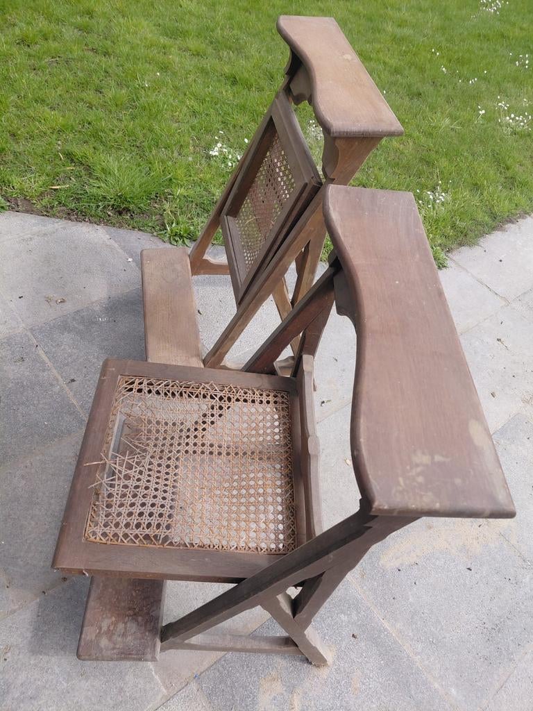 Eiken stoelen, Enlèvement