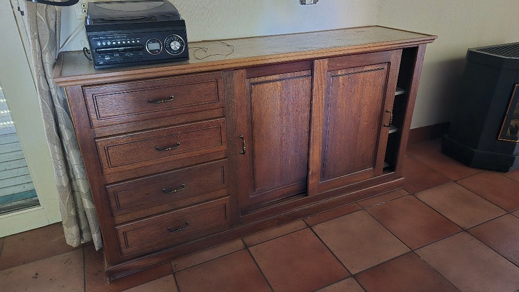 Dressoir, Huis en Inrichting, Kasten | Dressoirs, Ophalen, Met deur(en), 150 tot 200 cm, Zo goed als nieuw