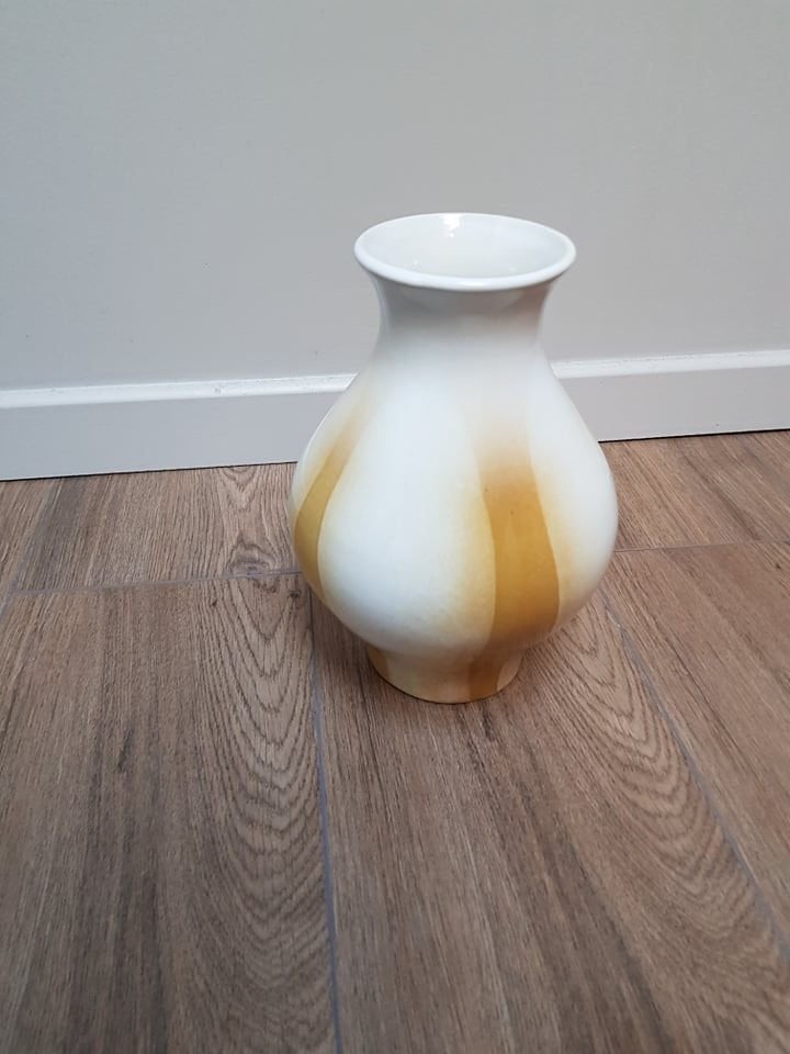 Vaas Ditmar Urbach Julie 1964, Antiquités & Art, Enlèvement