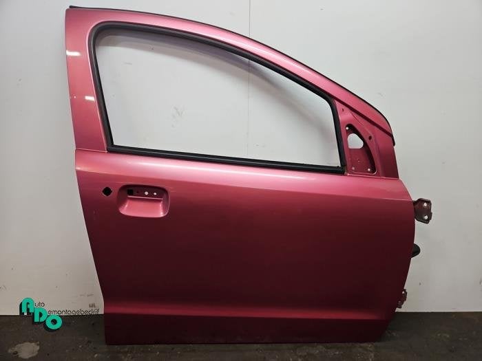 Portière 4portes avant droite d'un Suzuki Alto (Alto 09-) (, -, 3 mois de garantie, Utilisé, Porte