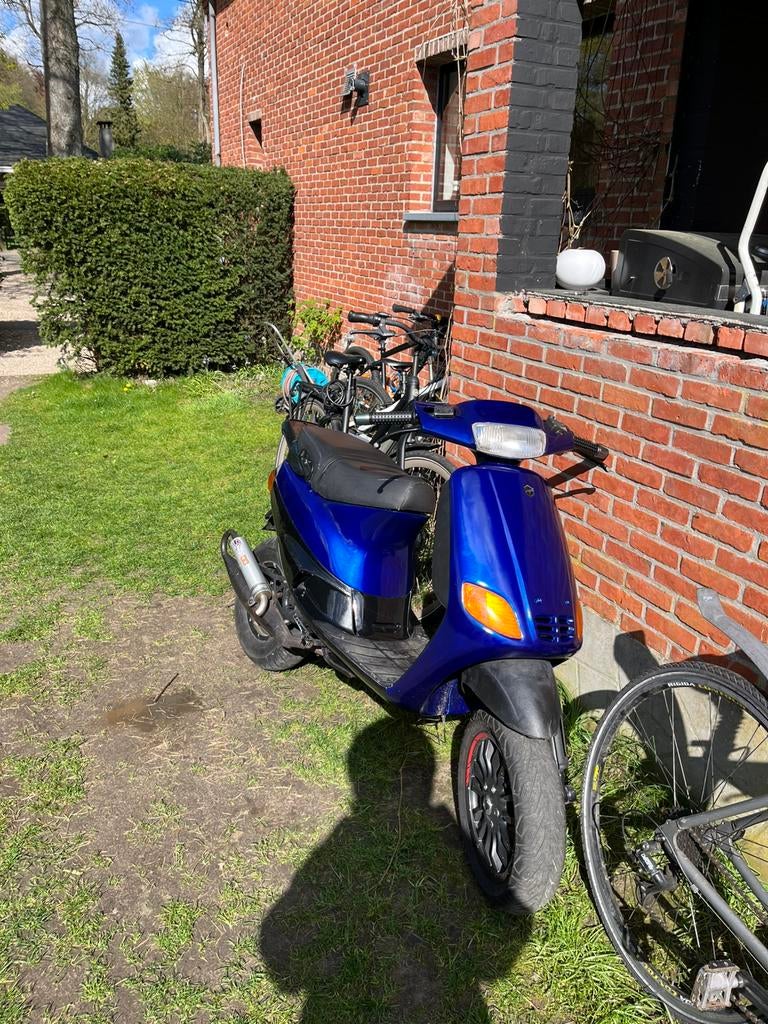 Type 3 a klas, Fietsen en Brommers, Scooters | Piaggio, Zo goed als nieuw, Ophalen