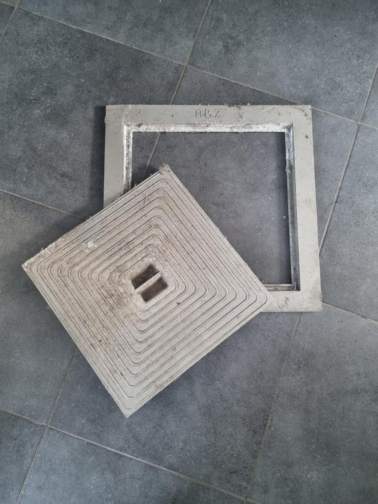 Putdeksel, Enlèvement