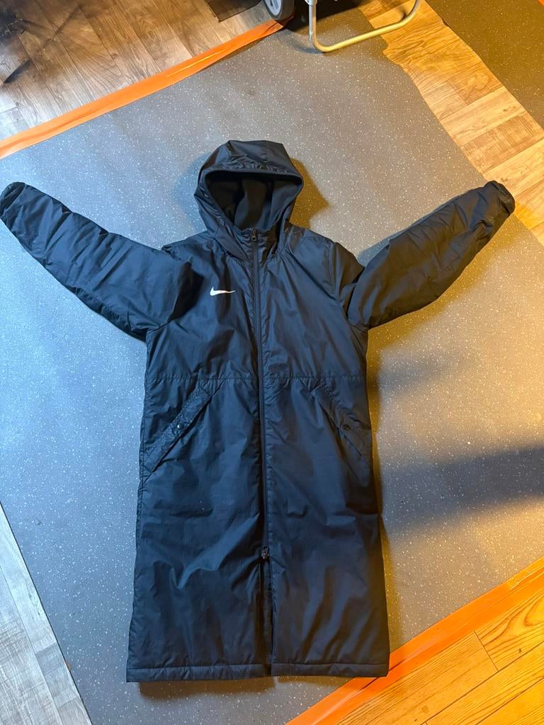 Longue doudoune Nike, Enlèvement, Comme neuf