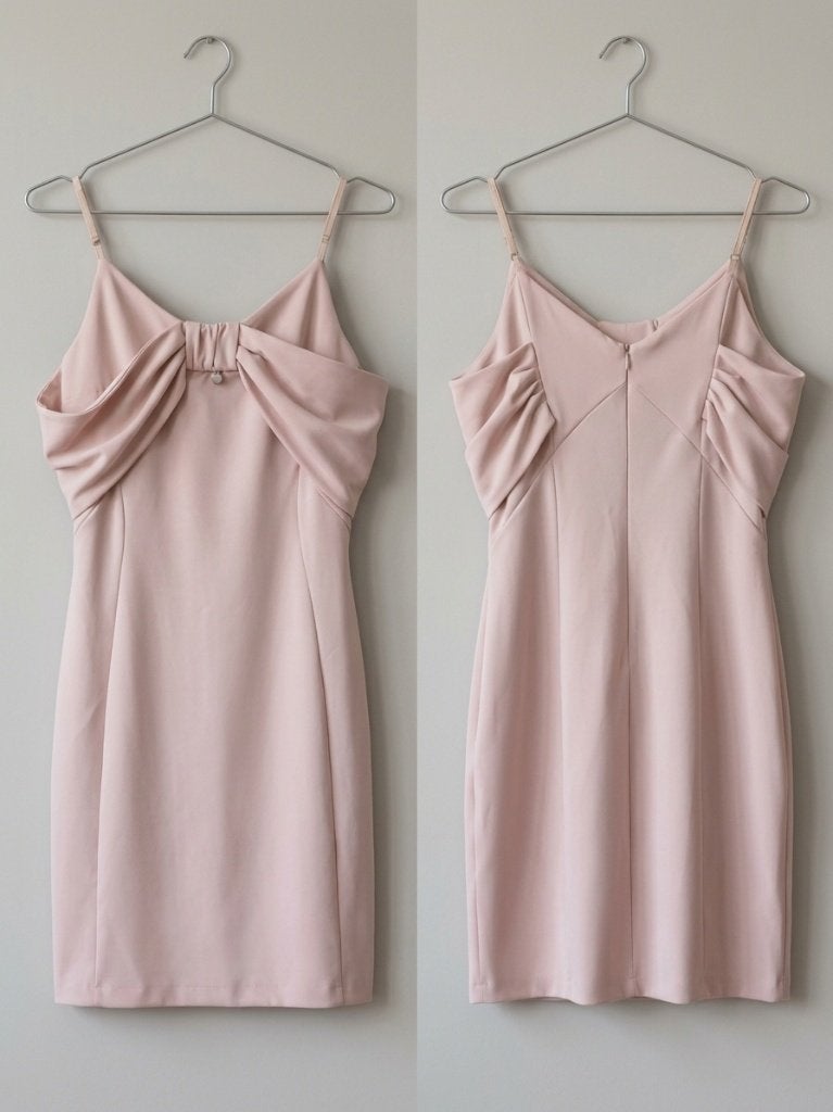 Lichtroze cocktailjurk, Rinascimento , Cocktailjurk, Roze, Gedragen