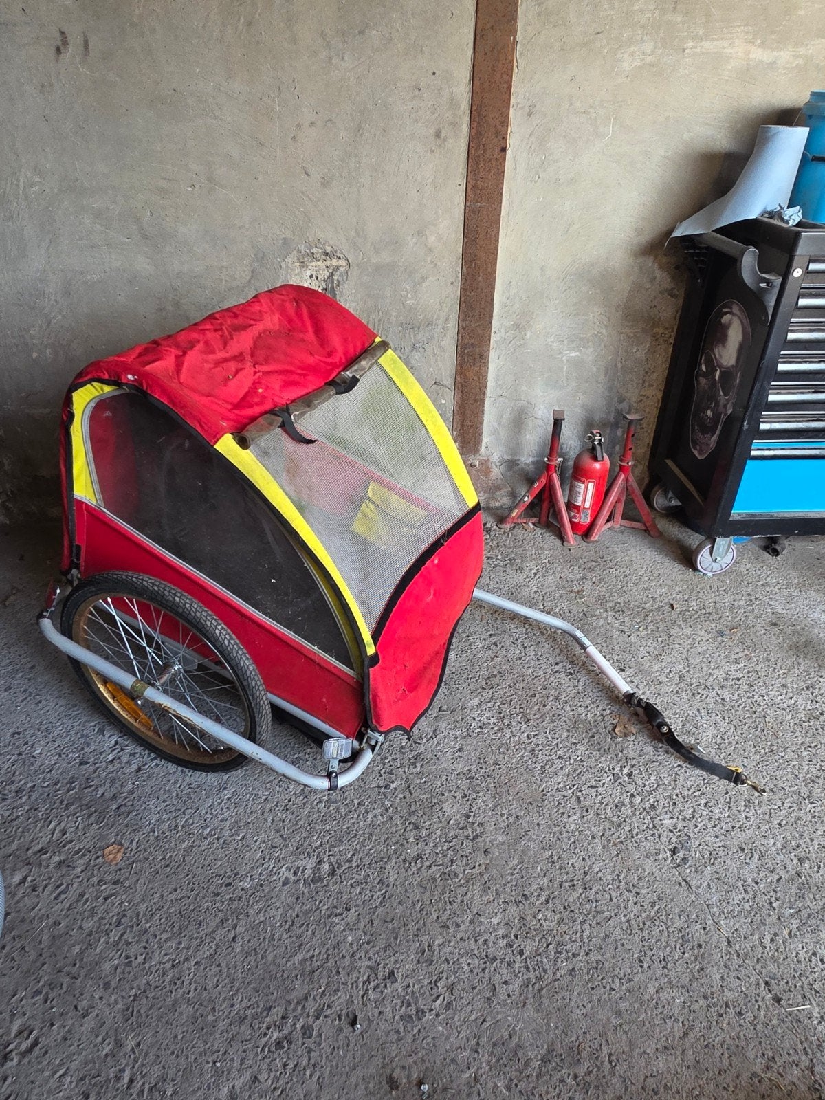 fiets kar voor aan je fiets te bevestigen, Fietsen en Brommers, Fietsaccessoires | Aanhangwagens en Karren, Ophalen, Gebruikt