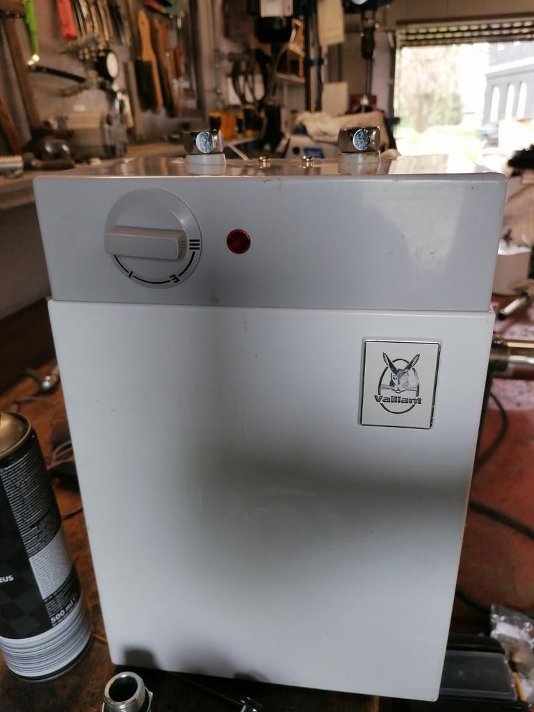 Chauffe-eau sous évier, Bricolage & Construction, Enlèvement, Comme neuf, Chauffe-eau