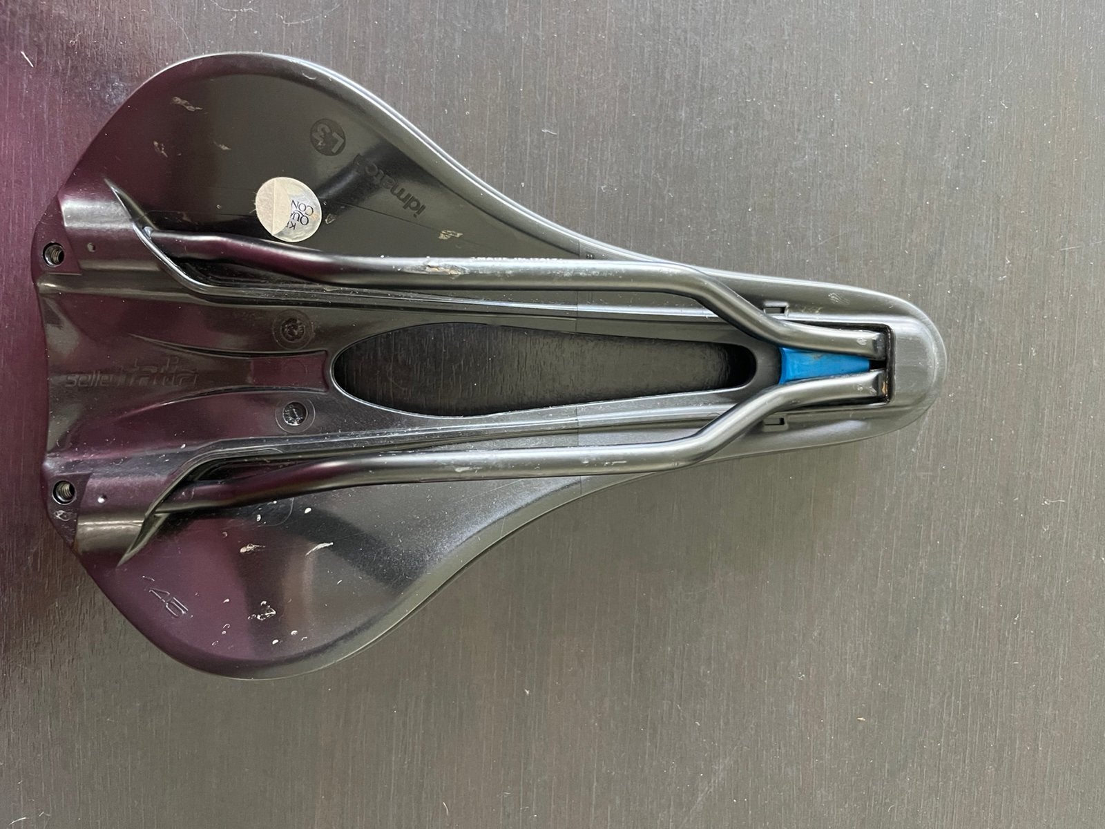 Koerszadel Selle Italia, Ophalen, Zo goed als nieuw, Racefiets, Zadel