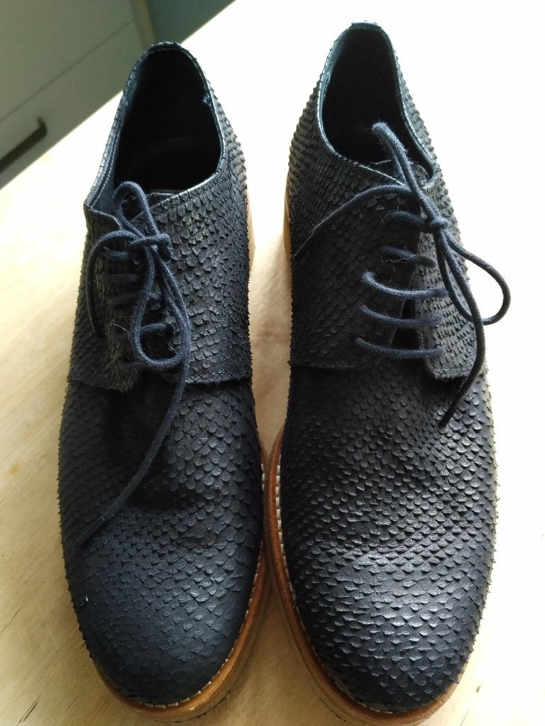 lederen schoenen - maat 40 - als nieuw, Schoenen met lage hakken, Blauw, Ma&Lo, Ophalen of Verzenden