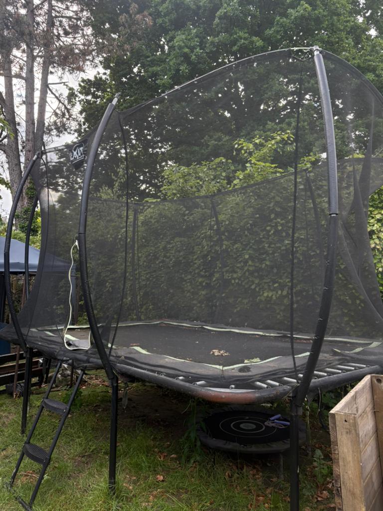 EXIT trampoline, Ophalen, Gebruikt