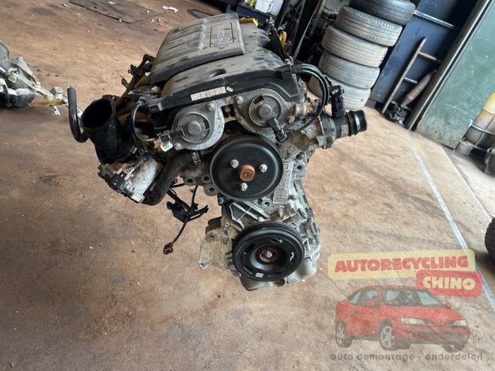 Motor van een Opel Corsa, Gebruikt, -, -, Opel