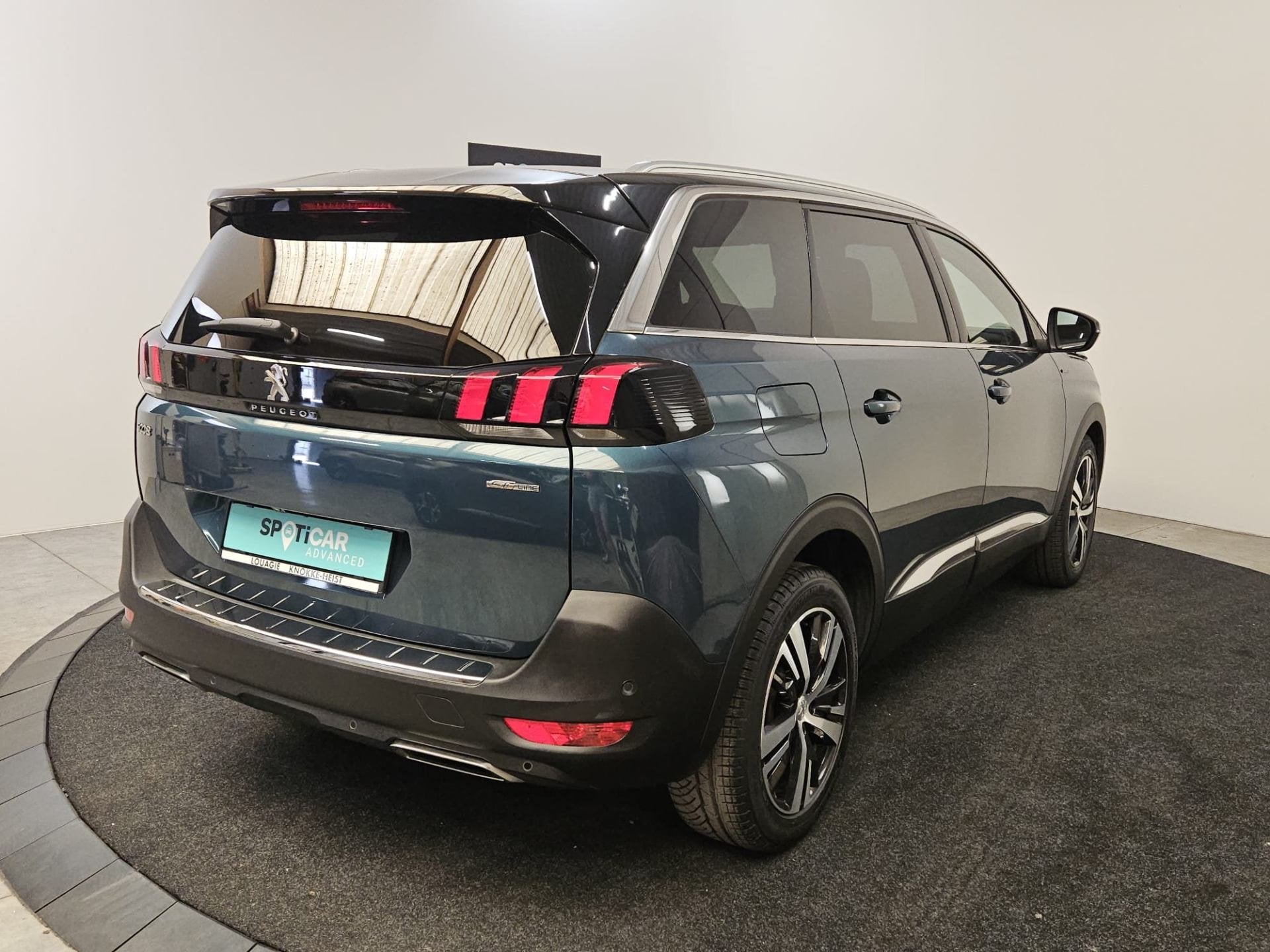 Peugeot 5008 1.2 GT Line manueel - 5 zit (bj 2019), Gebruikt, Euro 6, Grijs, Onderhoudsboekje