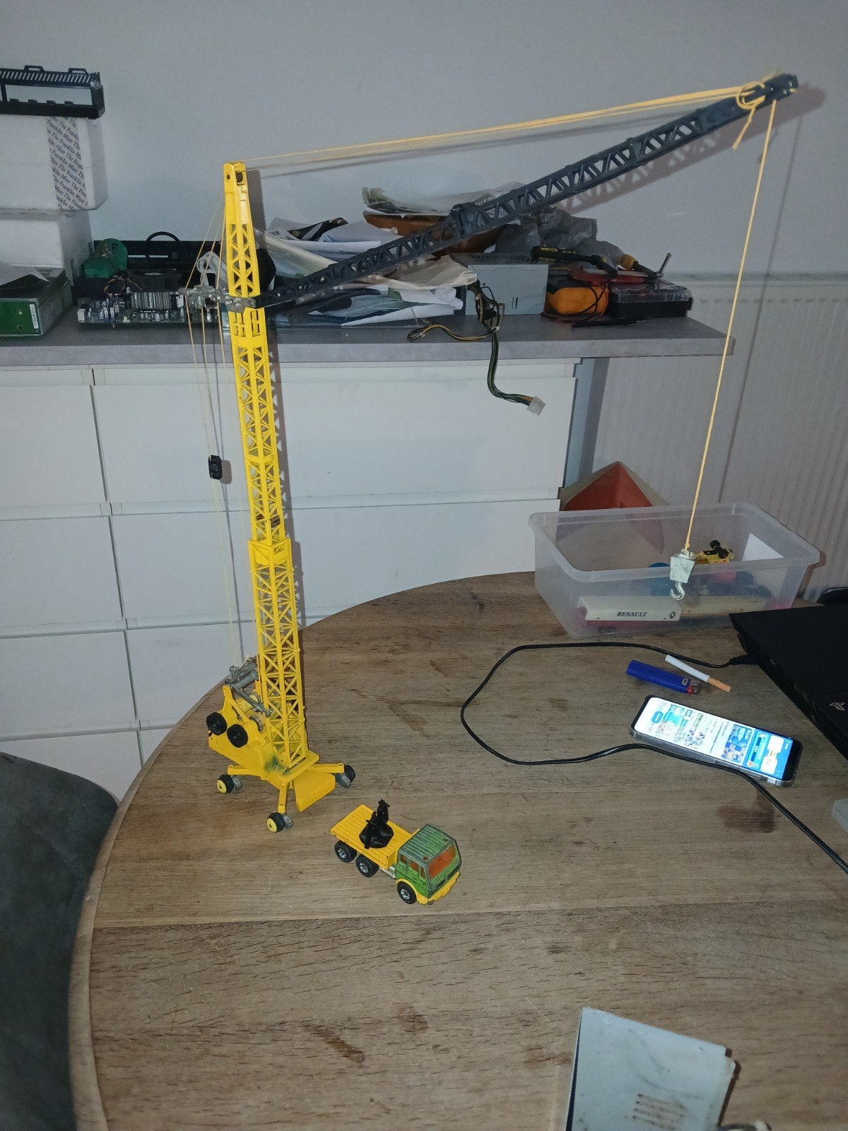 kraan met  trekker mercedes merk siku, Computers en Software, Ophalen of Verzenden