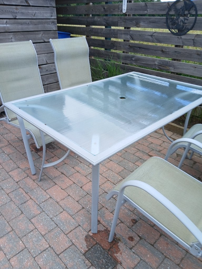 4 stoelen en tafel, Jardin & Terrasse, Chaises de jardin, Enlèvement, Utilisé, Aluminium, Empilable