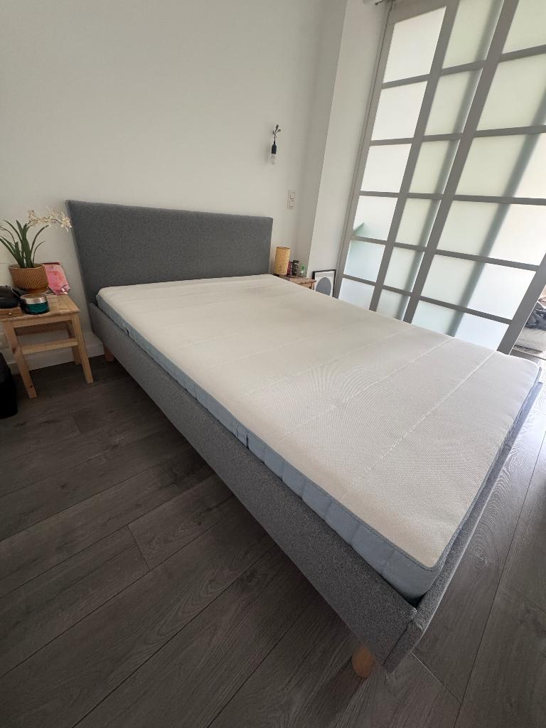 Lit Ikea “NARRÖN”, Gris, Enlèvement, 200 cm, Bois