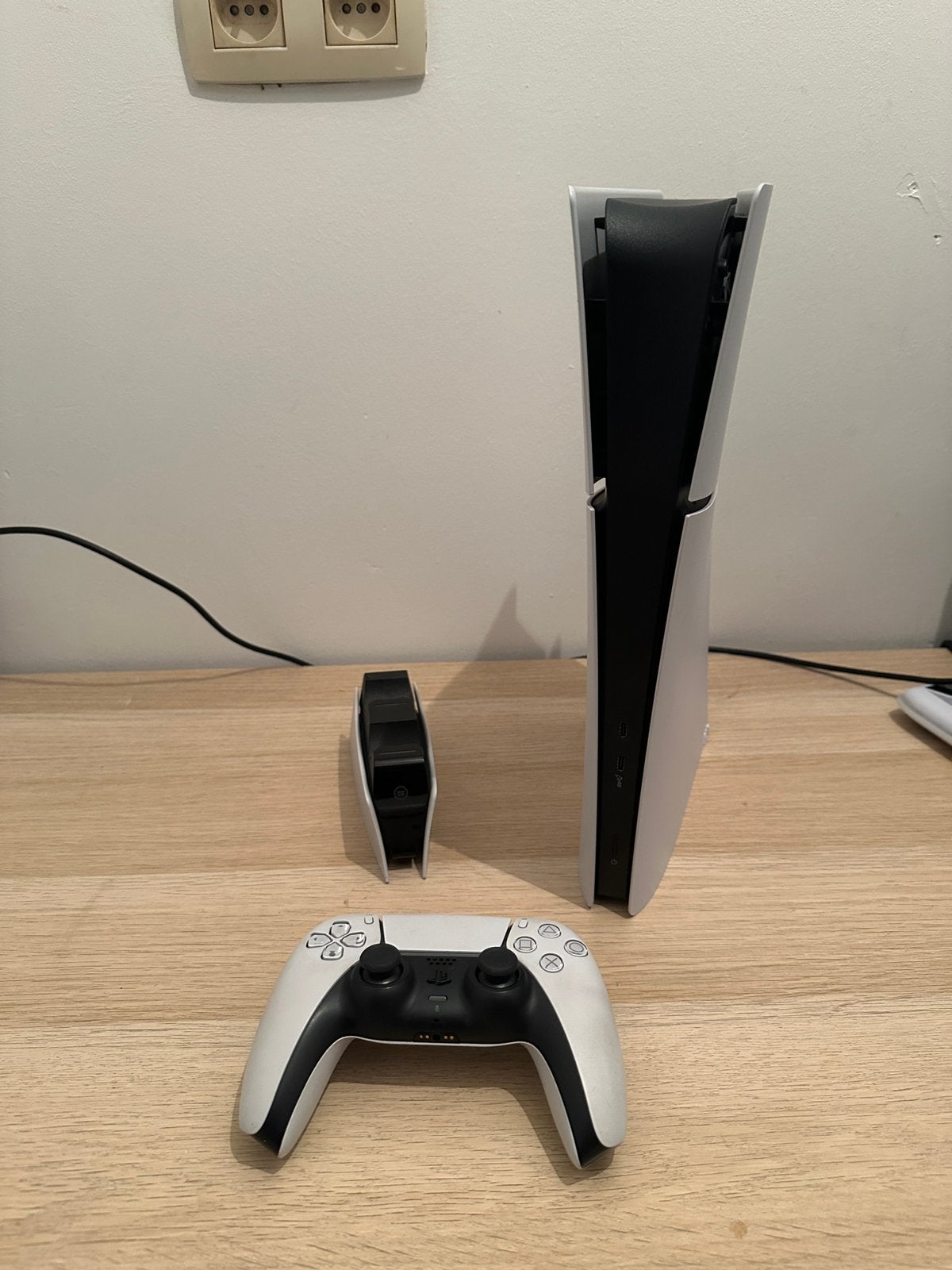 PS5 Slim + Dockingstation + controller, Ophalen of Verzenden, Zo goed als nieuw, Playstation 5