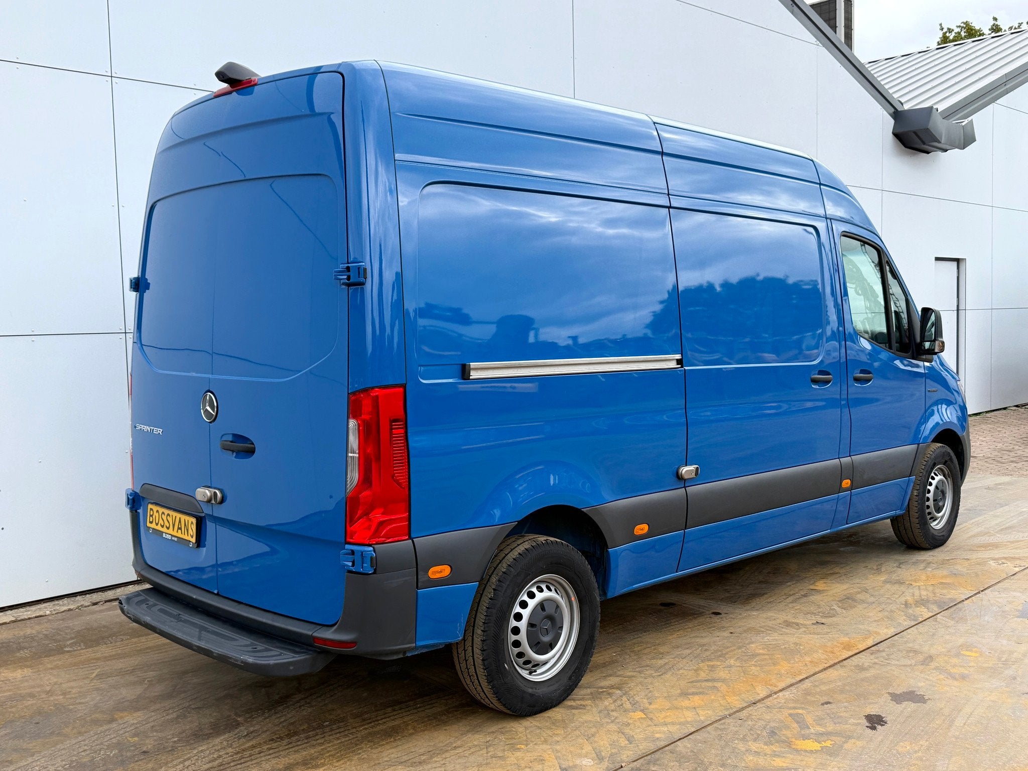 Mercedes Benz eSprinter 312 55kWh L2H2 Elektrisch 168km WLTP, Auto's, 0 cilinders, Gebruikt, Elektrische ramen, Mercedes-Benz